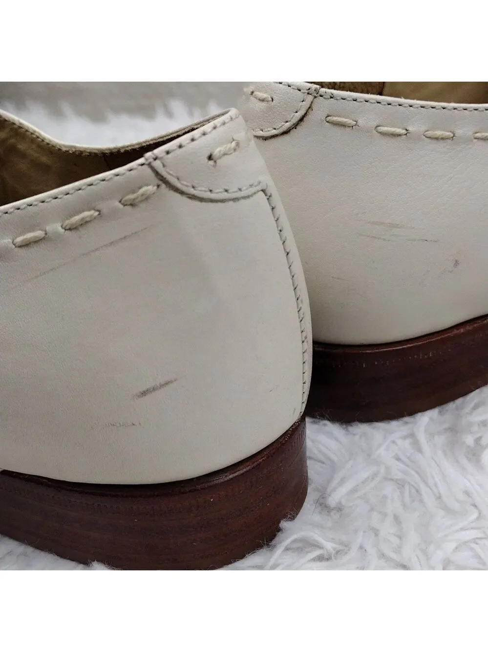 Kenneth Cole New York Cream Leather Stitched Square Toe Lace Up Oxford Shoe